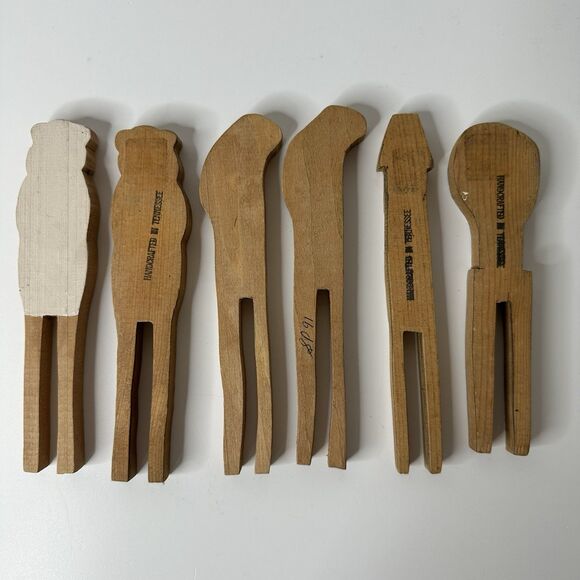 Primitive Handcrafted Wood Clothespins Set of 6 Folk Art Bears Sheep Pigs Decor - Picture 2 of 15